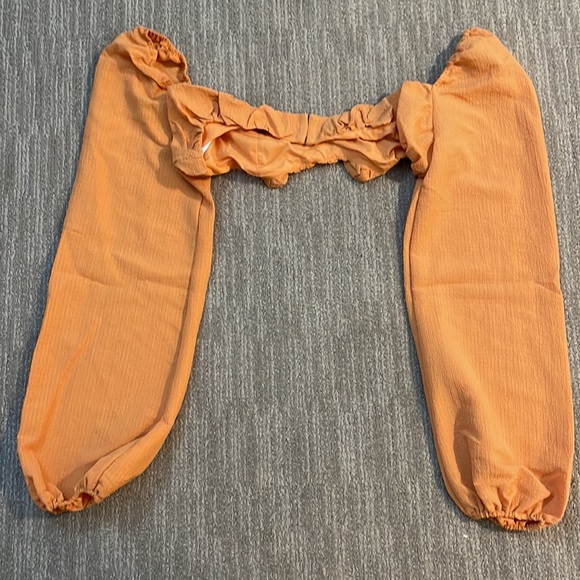 SOLD - Picture 4 of 4